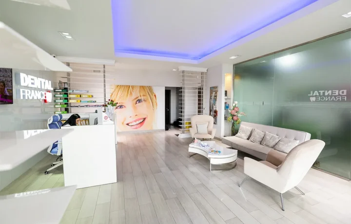 Spațiu din clinica Dental France